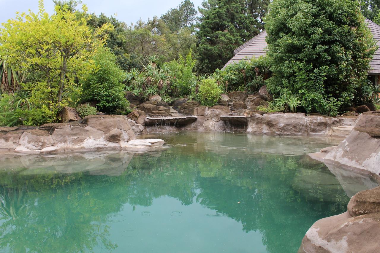 Treks, Trips And Trails Villa Champagne Valley Bagian luar foto